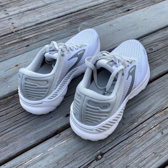 BROOKS ADRENALINE GTS 22 - Womens Running Shoes - SIZE 7 - Picture 3 of 12